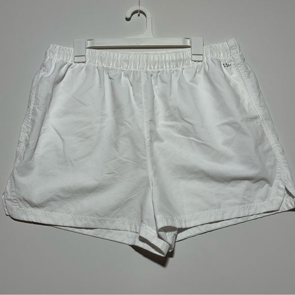 DSG Pants - DSG Women's Notched Woven Shorts Size XL Pure White High Rise 3"